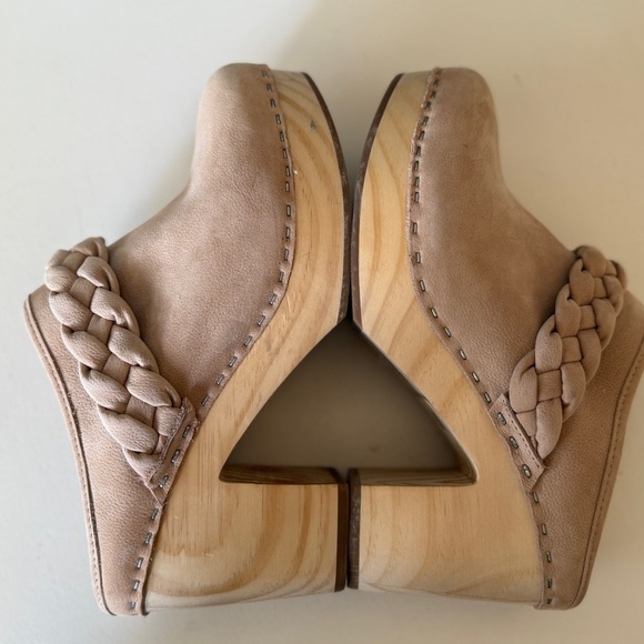 Dolce Vita Braided Beige Mules size 9.5 - Picture 6 of 10